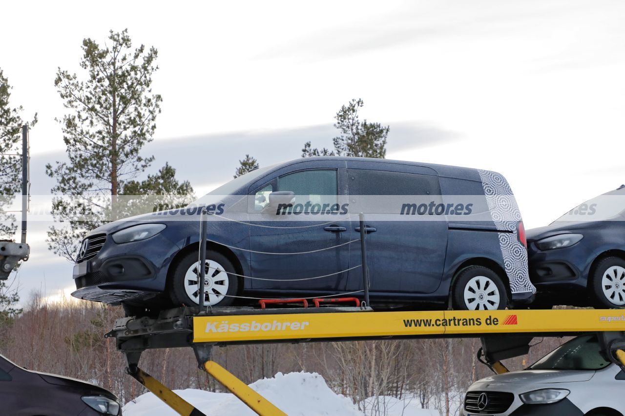 Fotos espía Mercedes Citan Tourer Extra-largo 2023