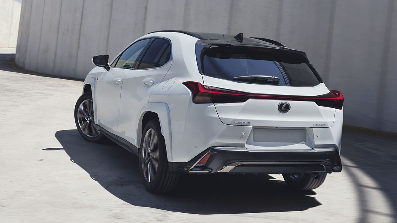 Lexus UX 250h - posterior