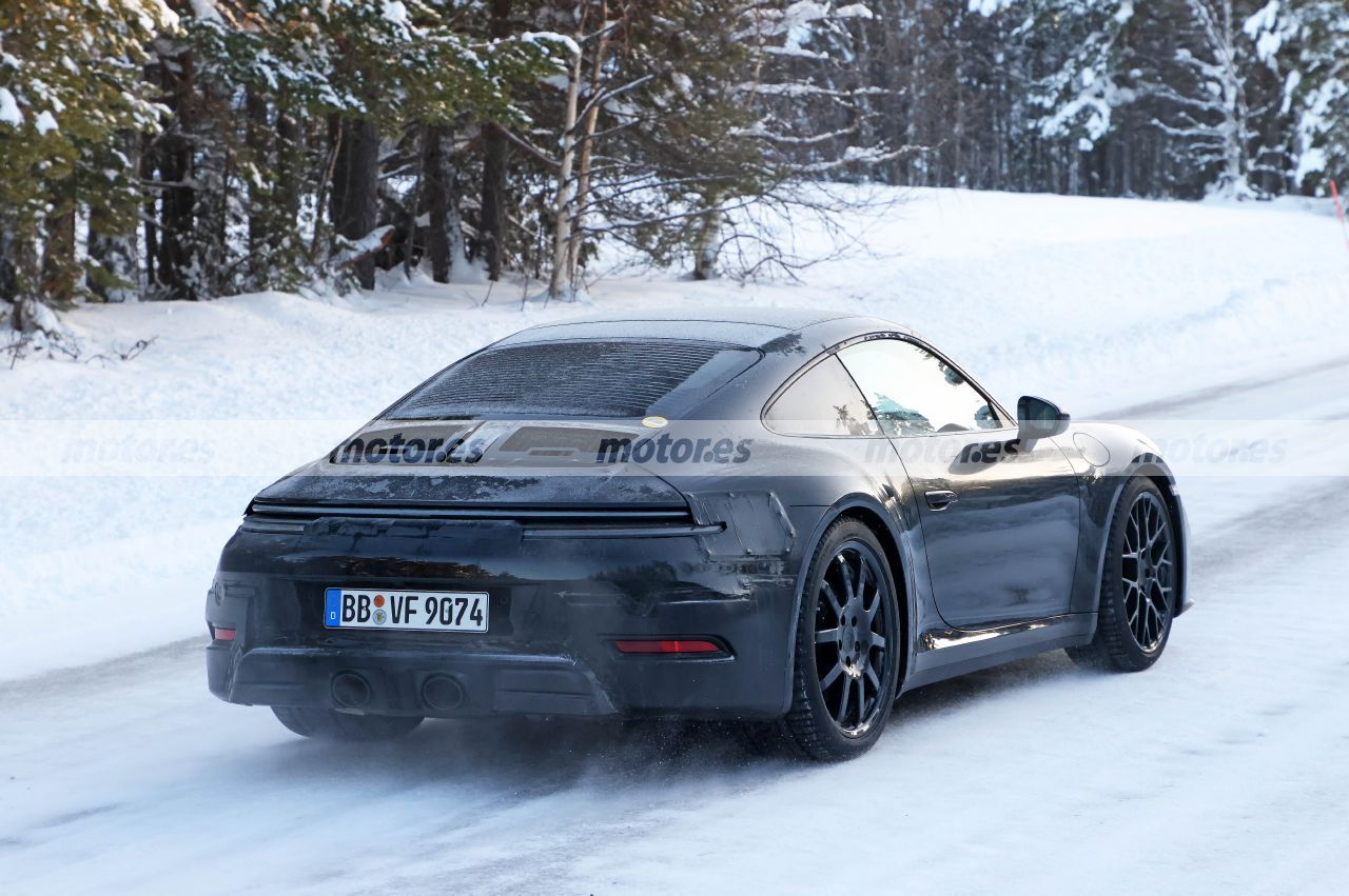 Fotos espía Porsche 911 Coupé Facelift 2023