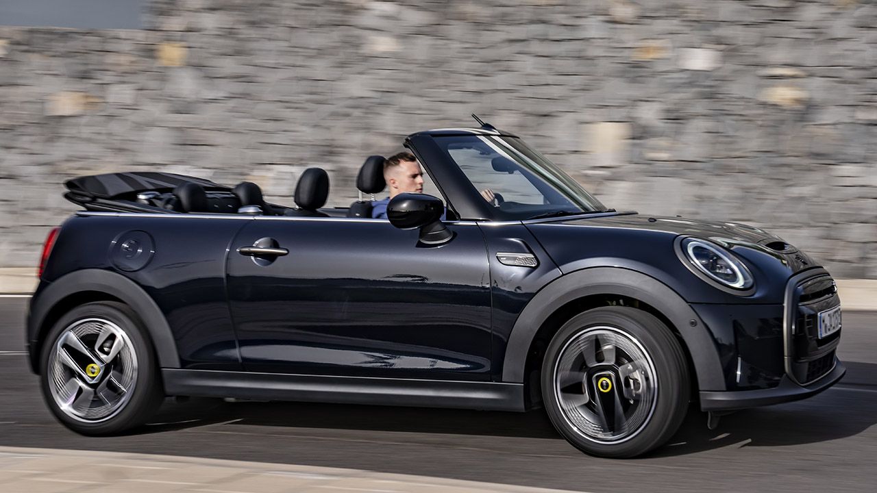 MINI Cooper SE Cabrio