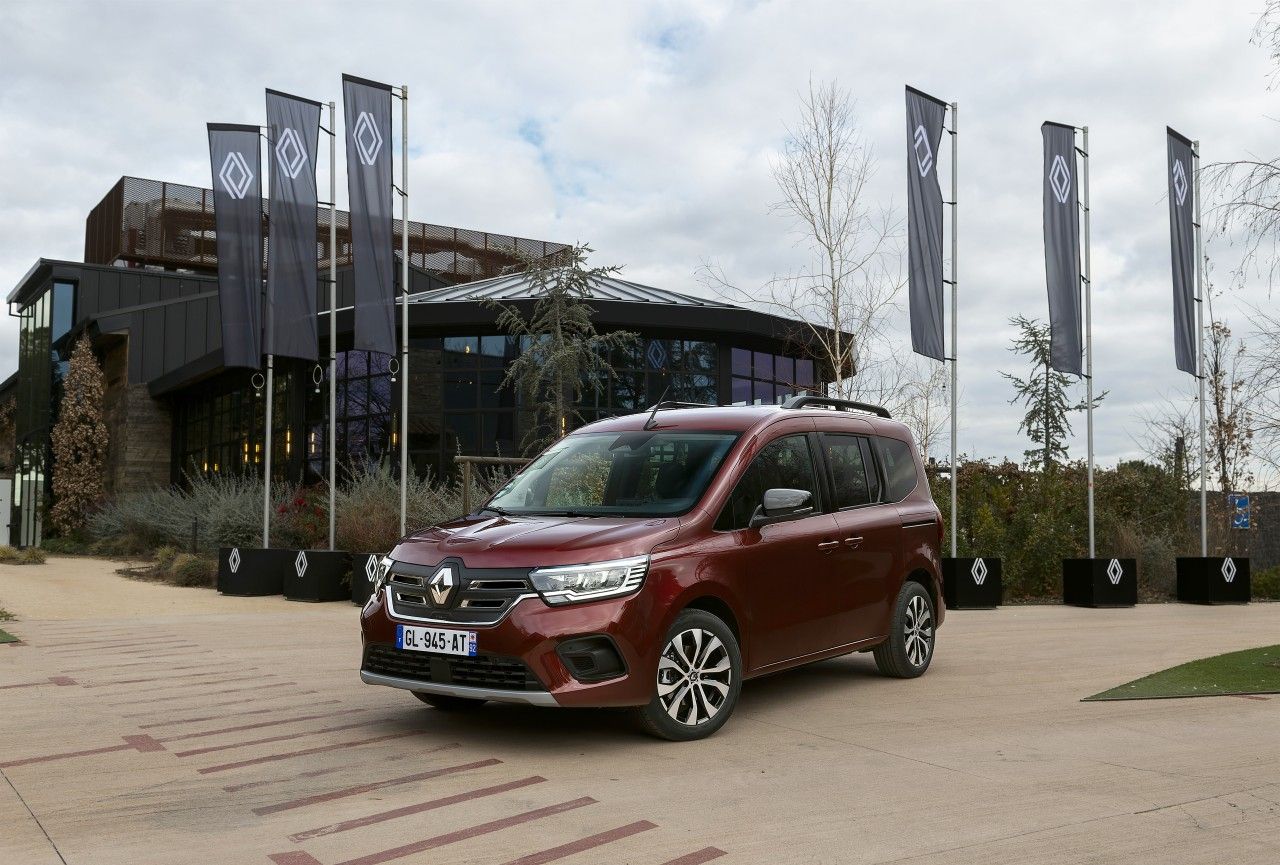 Prueba Renault Kangoo E-Tech 100% Eléctrico, el combi para conciliar familia y trabajo