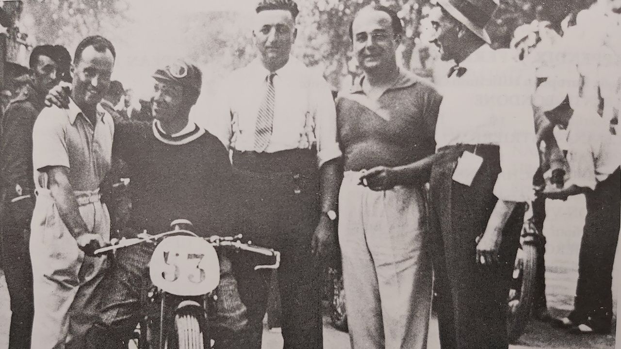 La Scuderia Ferrari motociclística: Enzo Ferrari y las motos