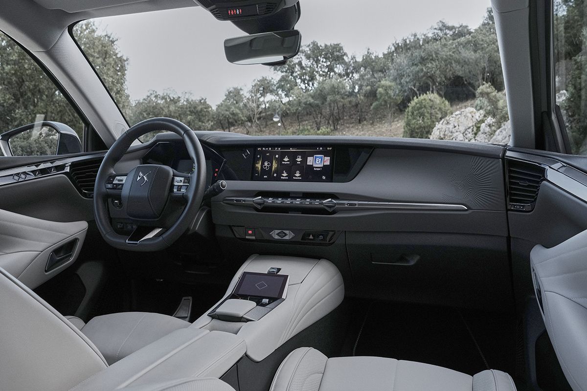 DS 4 ESPRIT DE VOYAGE interior