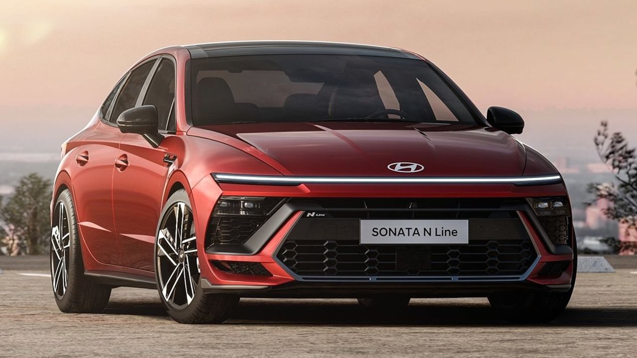 Desvelado el nuevo Hyundai Sonata 2024, una renovación de libro para el sedán coreano