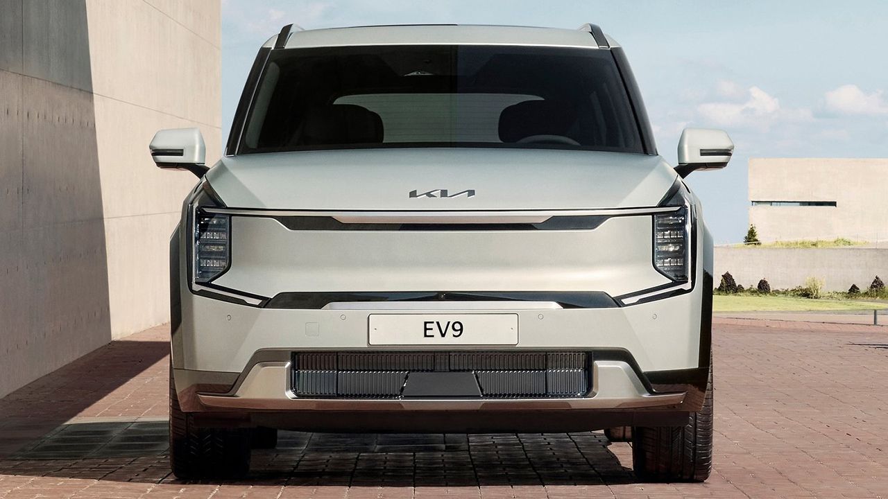 El inesperado cambio en la forma que KIA venderá el equipamiento de sus coches, y el EV9 es el primero