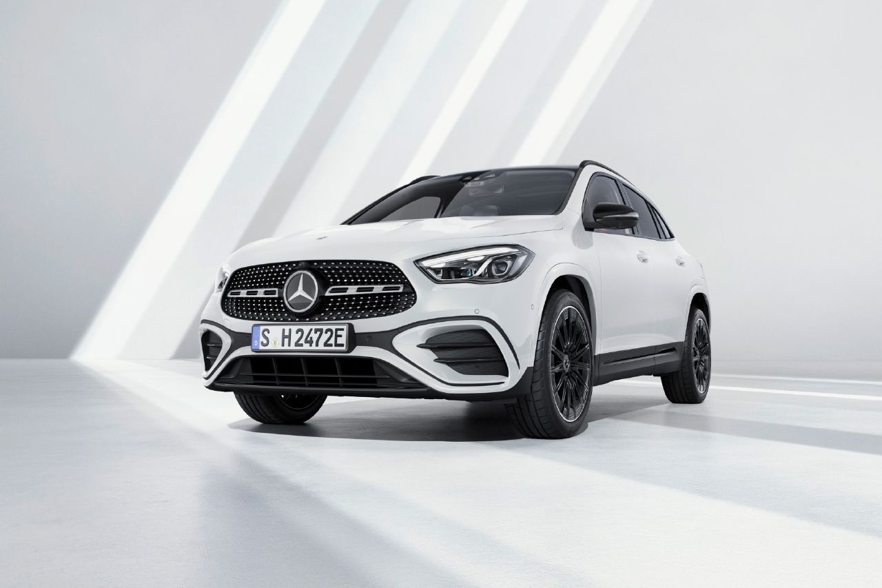 El Mercedes GLA 2023 se renueva, más tecnología y eficiencia en el SUV compacto Premium