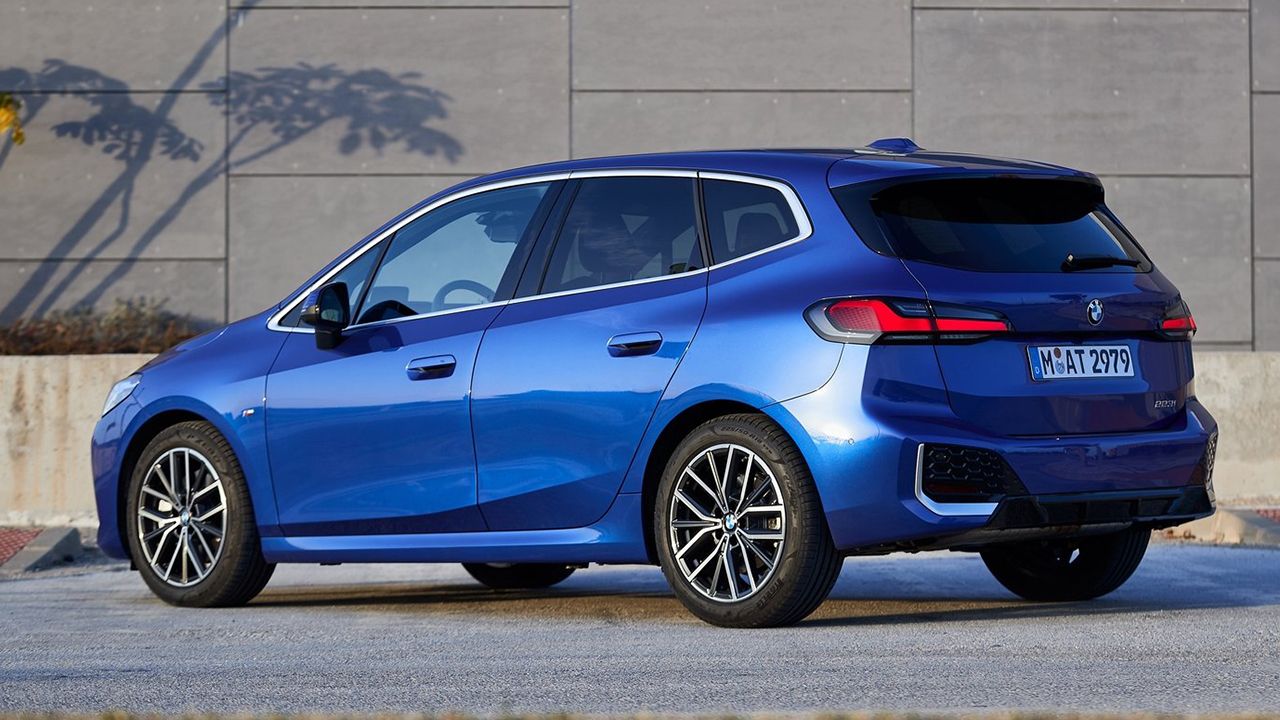 BMW 225e xDrive Active Tourer - posterior