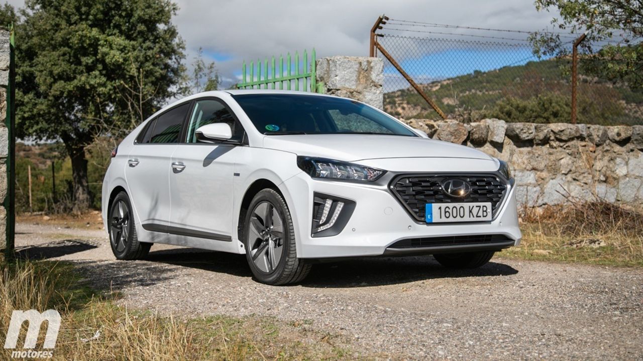 Hyundai IONIQ