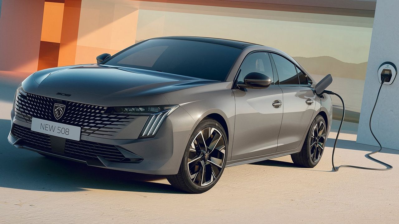 Todos los precios del nuevo Peugeot 508 2023, la renovada berlina francesa estrena diseño y tecnología