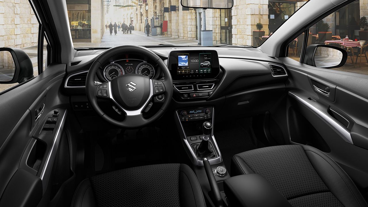 Suzuki S-Cross - interior