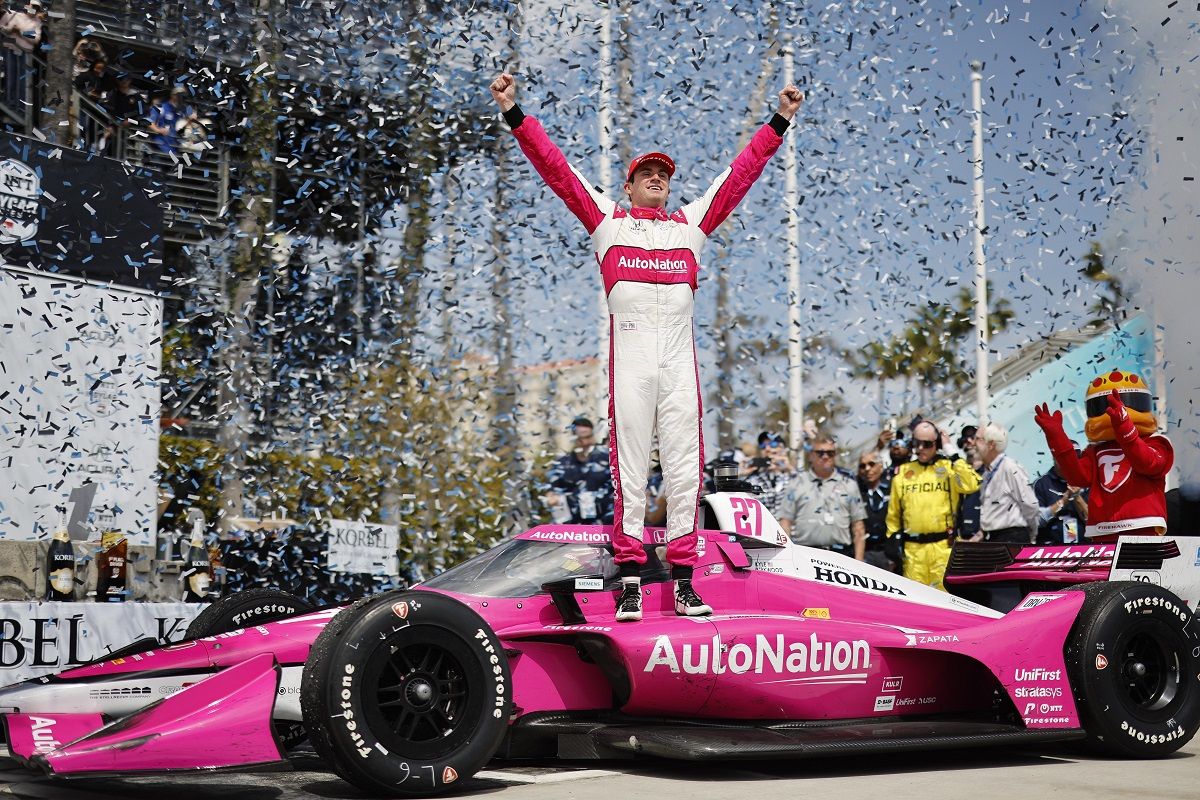 Kyle Kirkwood frena a Romain Grosjean en Long Beach y se estrena como vencedor; Alex Palou quinto