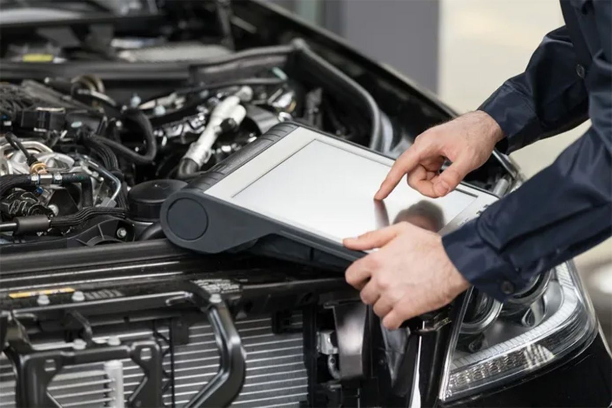 Las dos nuevas pruebas que tendrán que pasar los coches en la ITV desde el 20 de mayo