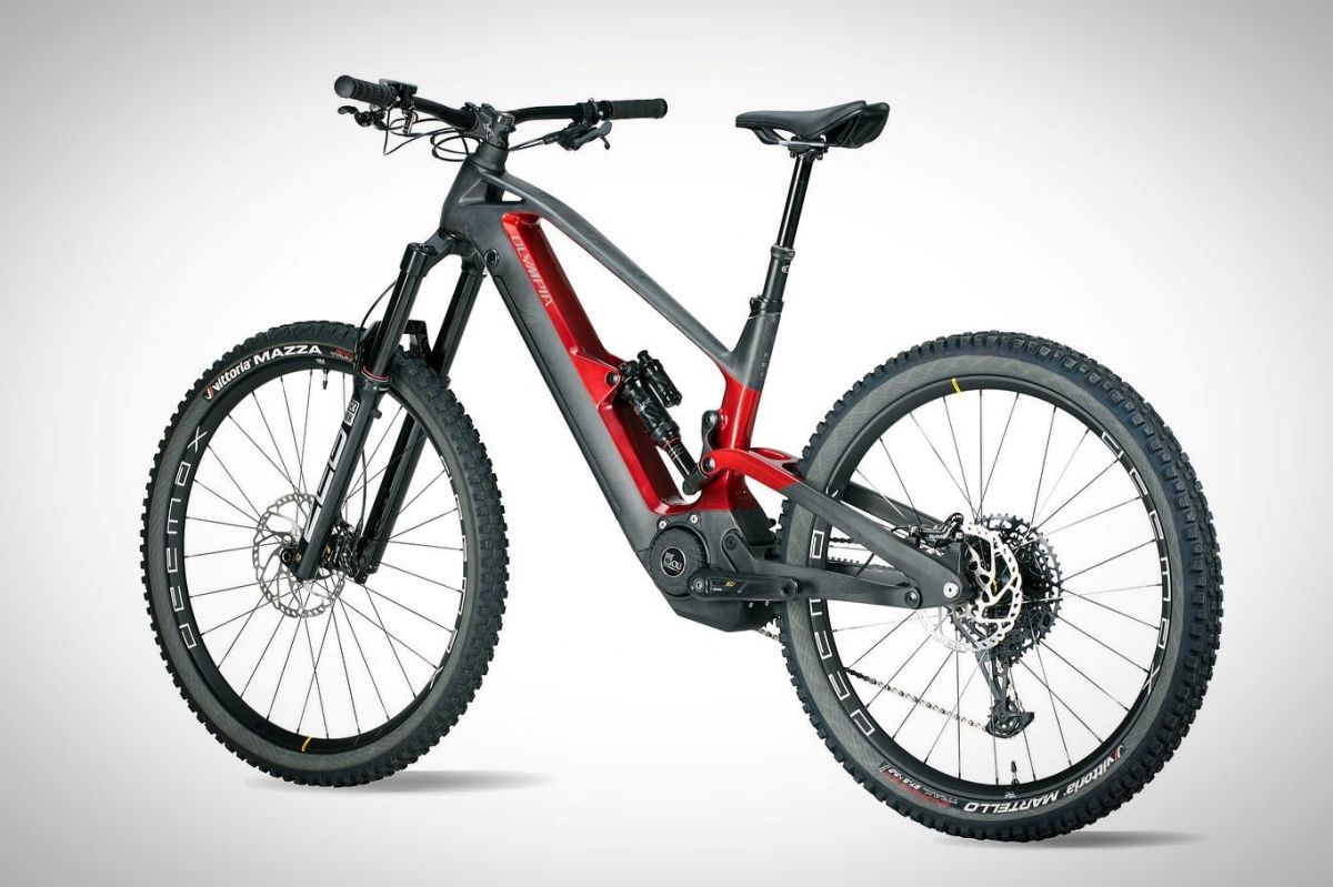 Olympia Hammer: una espectacular eBike de carbono, 90 Nm de par y megabatería de 900 Wh