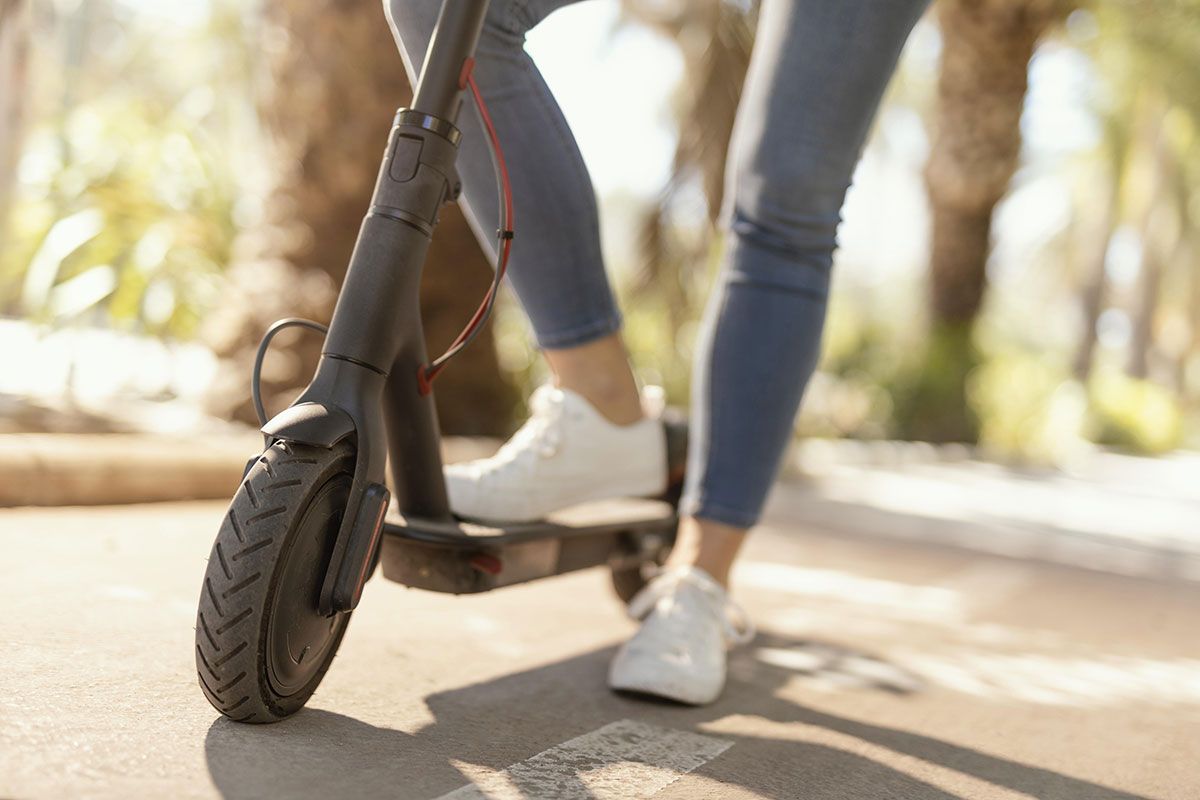 París es la primera ciudad que dice no a los patinetes eléctricos de alquiler: ¿ocurrirá también en Madrid?