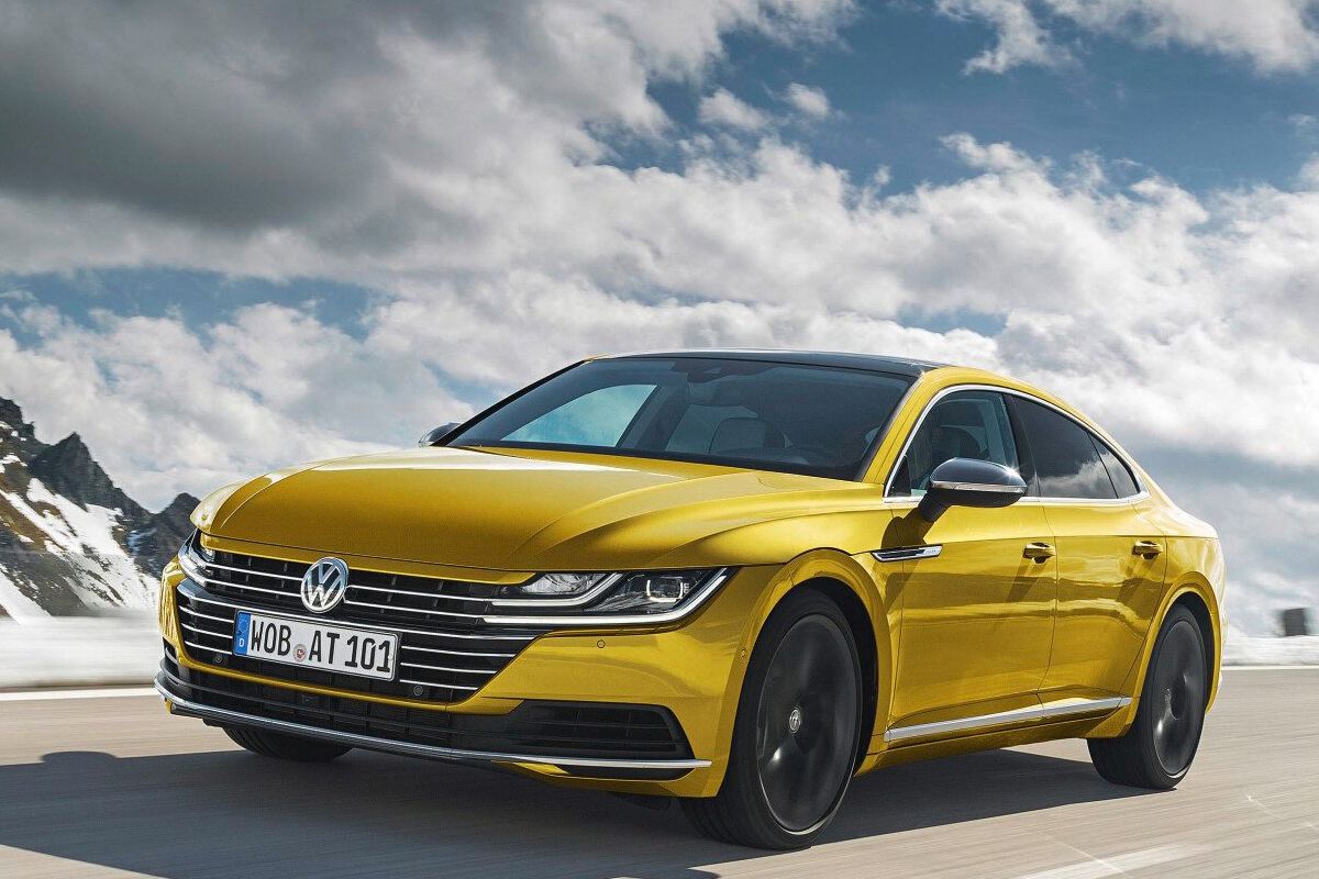 El Volkswagen Arteon corre la misma suerte que el Passat, la berlina desaparece en Alemania mientras que el Shooting Brake sigue en pie