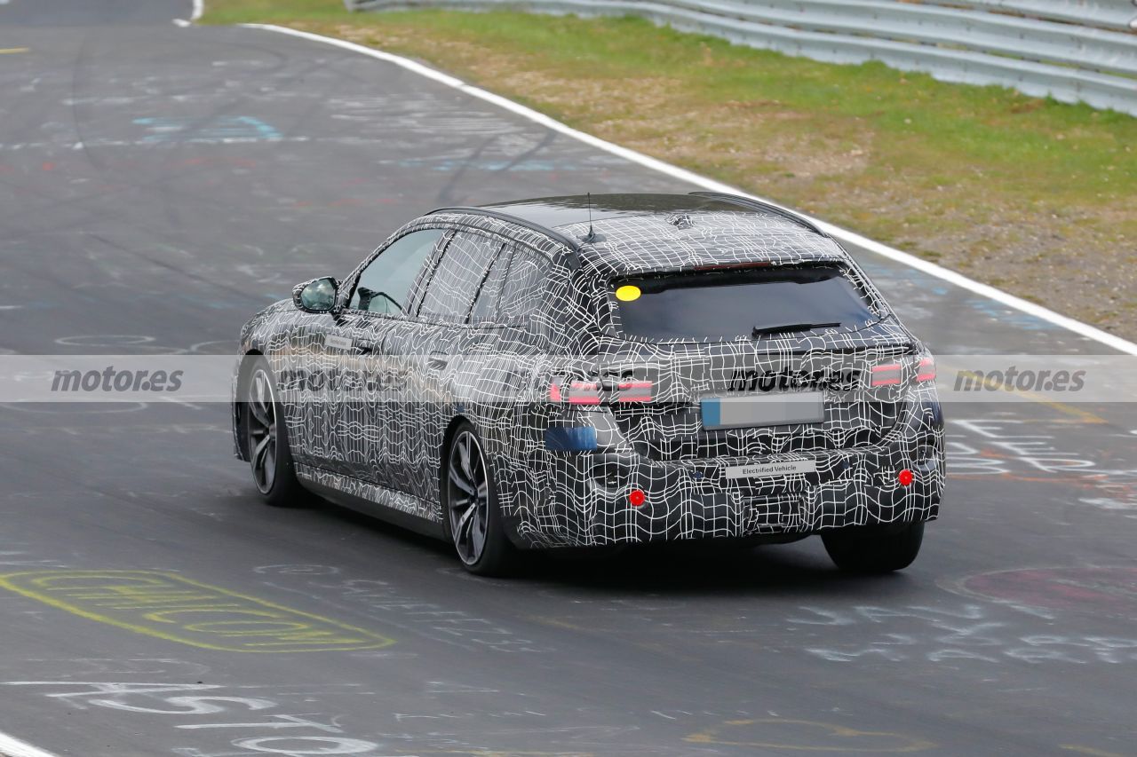 Fotos espía BMW i5 Touring M60 xDrive 2024 en Nürburgring