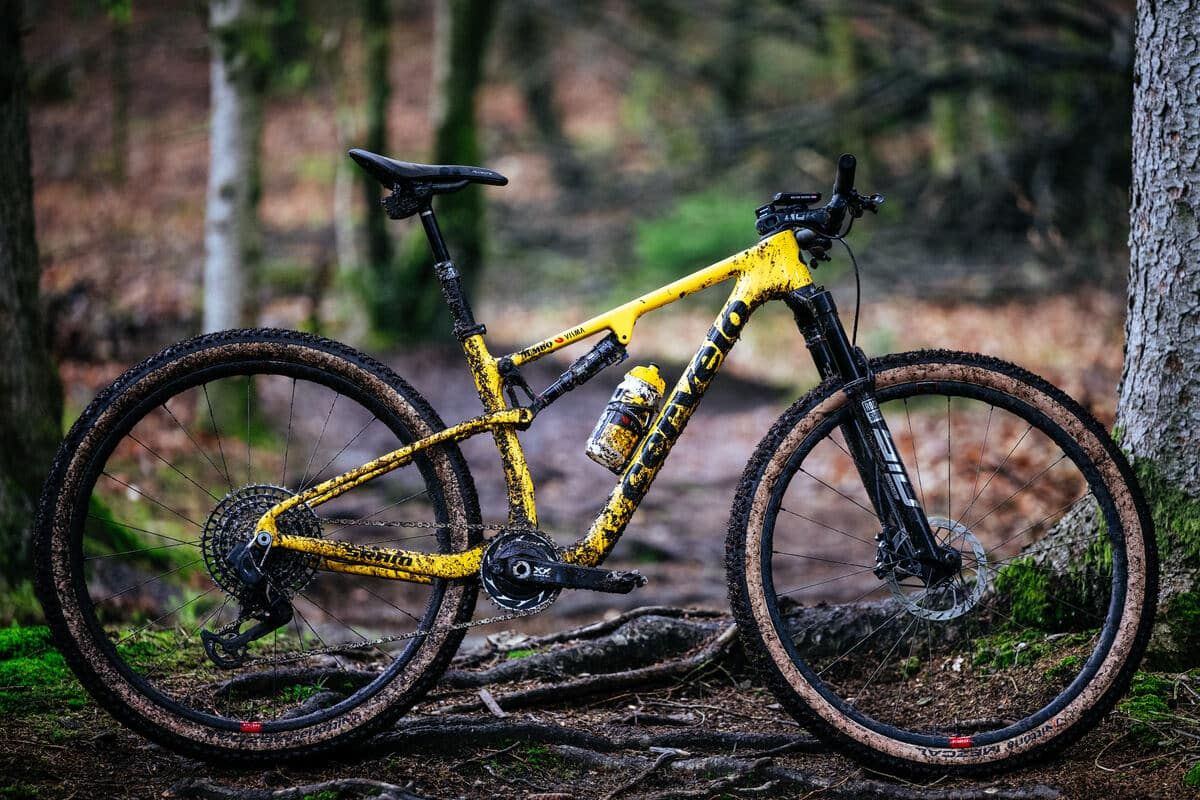 Cervélo ya tiene su primera Mountain Bike de doble suspensión, la ZFS-5 desarrollada por ciclistas del Jumbo-Visma