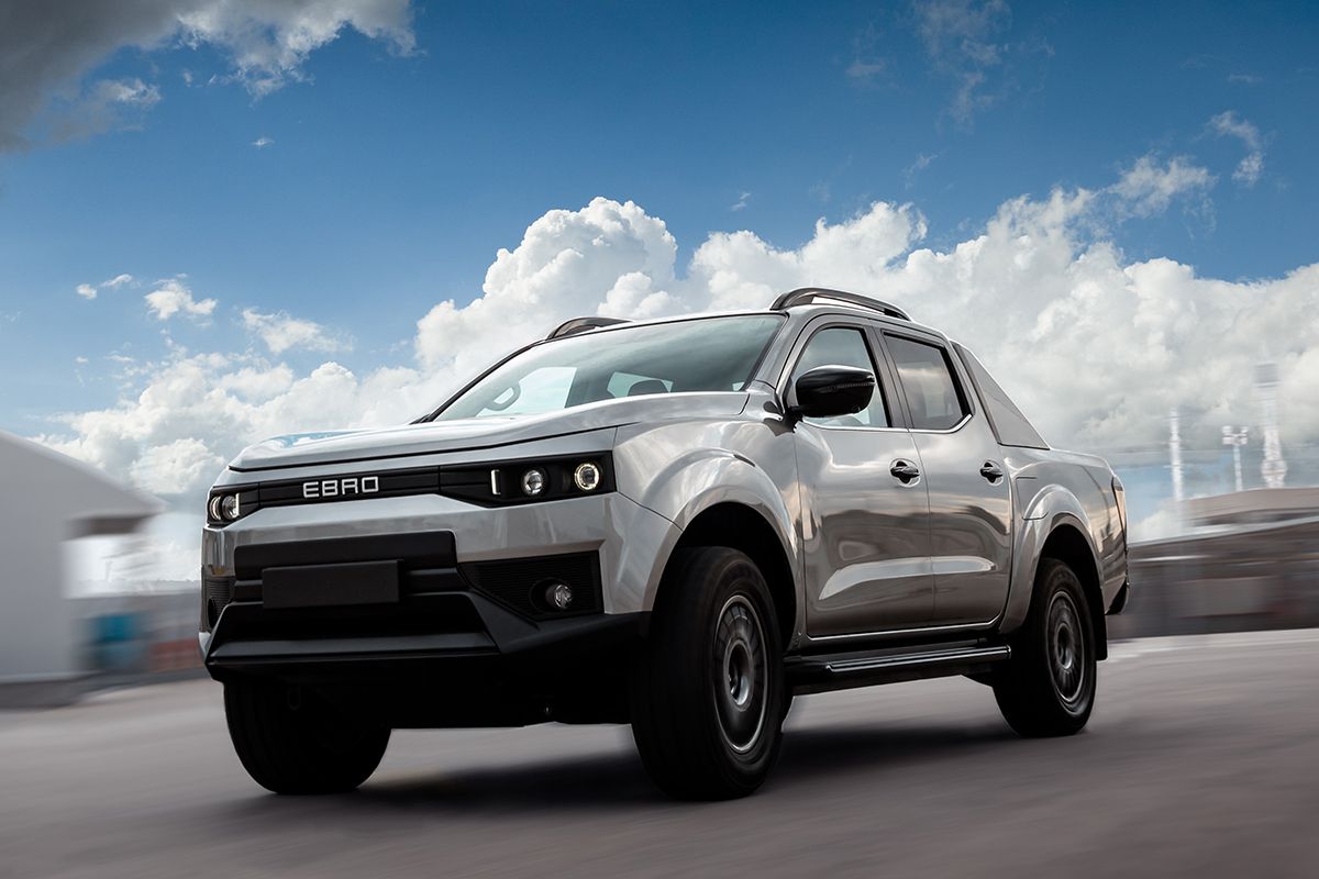 EBRO regresa después de 36 años con un primer prototipo de un moderno pick-up eléctrico