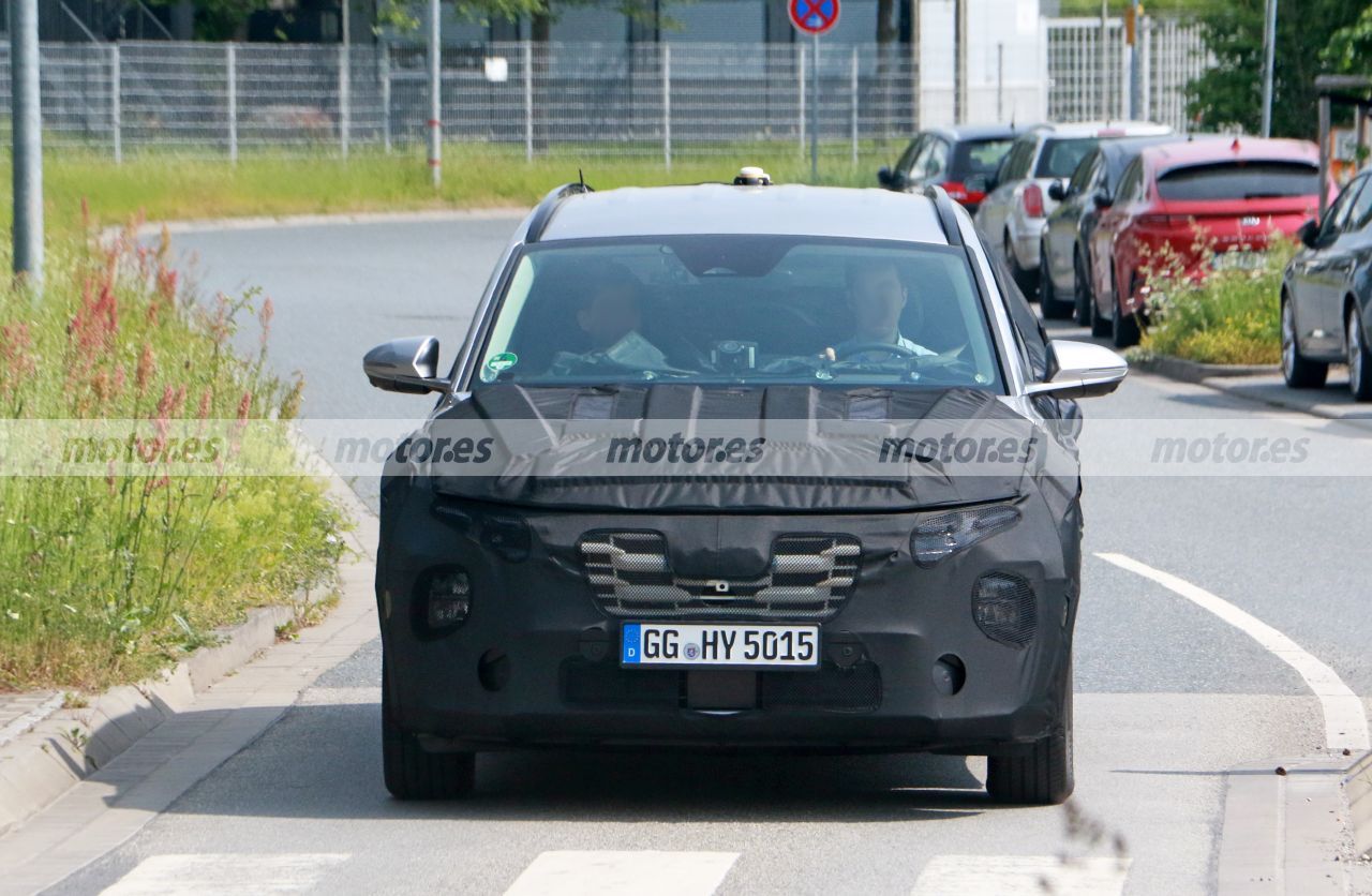 El Hyundai Tucson también se apunta a un lavado de cara, el exitoso SUV compacto coreano cazado en fotos espía en Europa