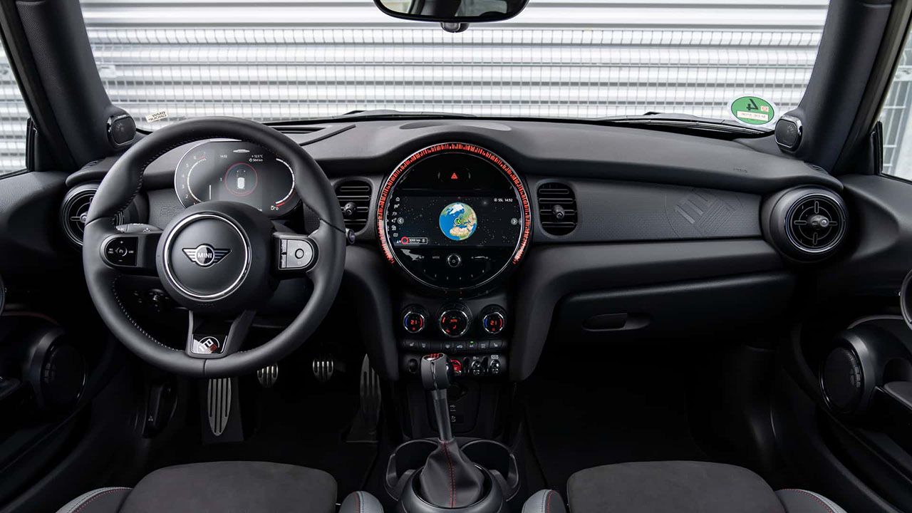 MINI John Cooper Works 1to6 Edition - interior