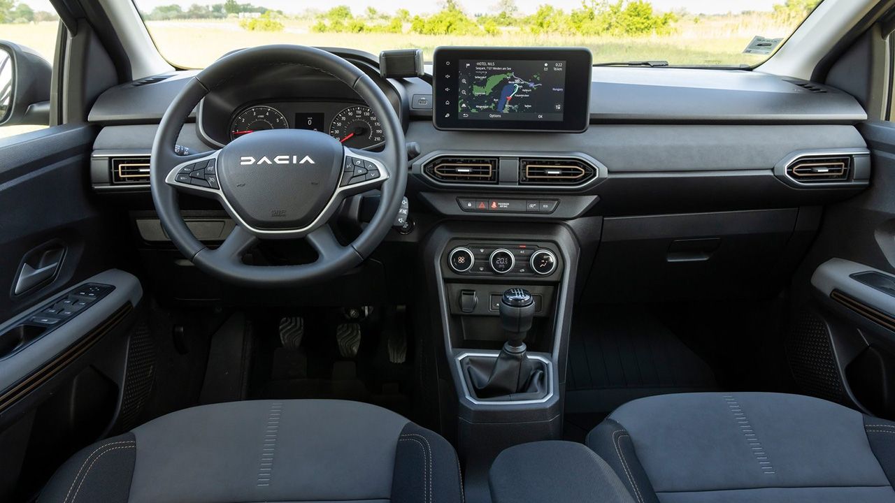 Dacia Sandero Stepway Extreme - interior