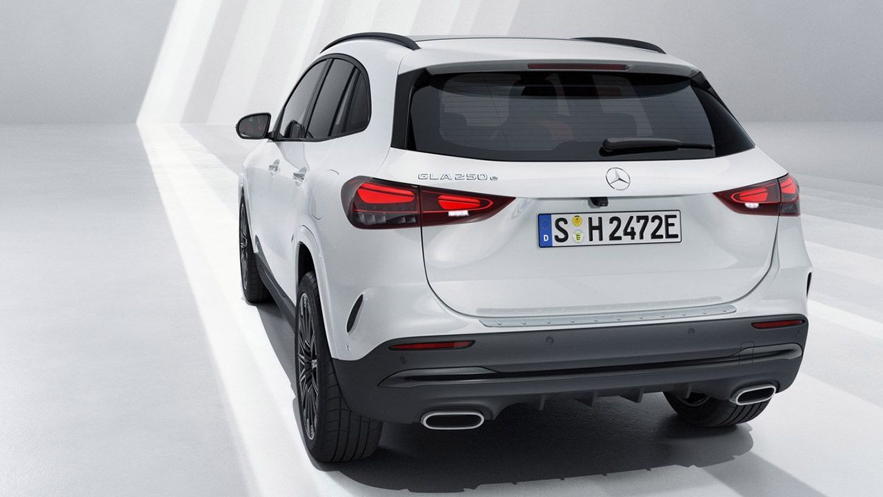 Mercedes GLA 2023 - posterior