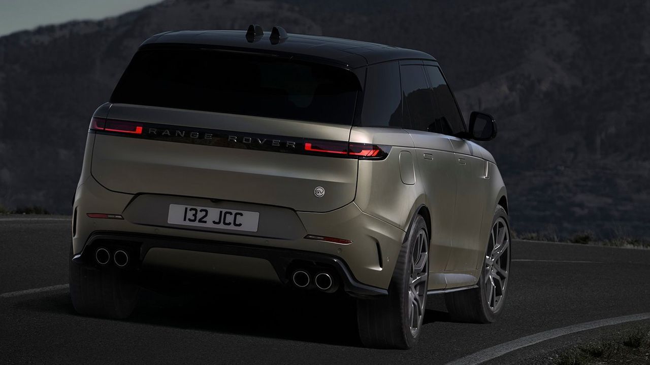 Range Rover Sport SV 2023 - posterior