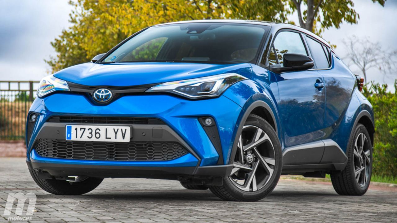 Toyota impulsa el crecimiento de las ventas de coches híbridos en España en abril de 2023