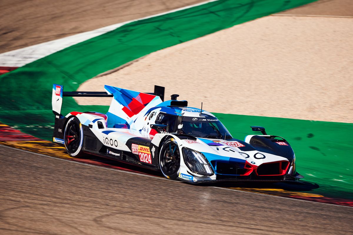 El BMW M Hybrid V8 del Team WRT completa su primer test en el circuito de MotorLand Aragón