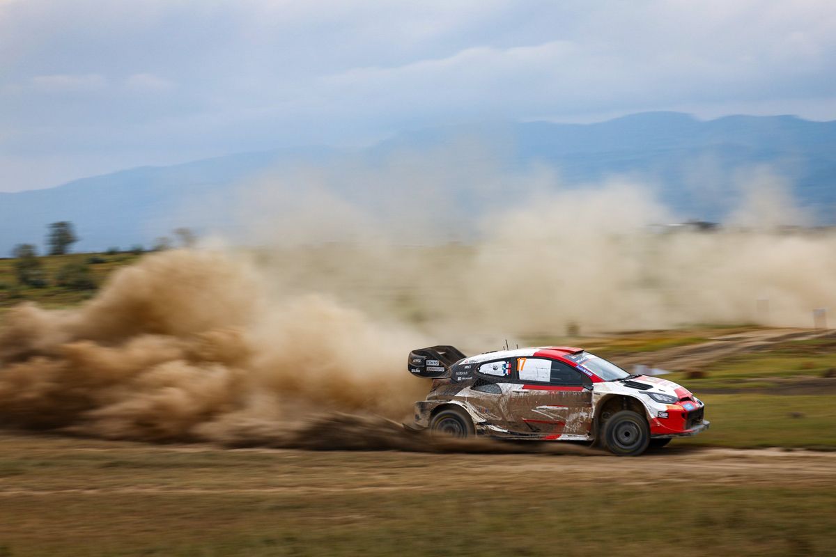 Un doble pinchazo de Sébastien Ogier aprieta un poco más el Safari Rally