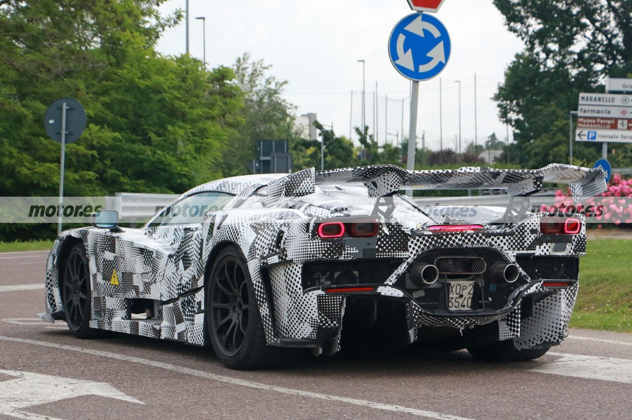 Fotos espía Ferrari Hypercar F250 2025