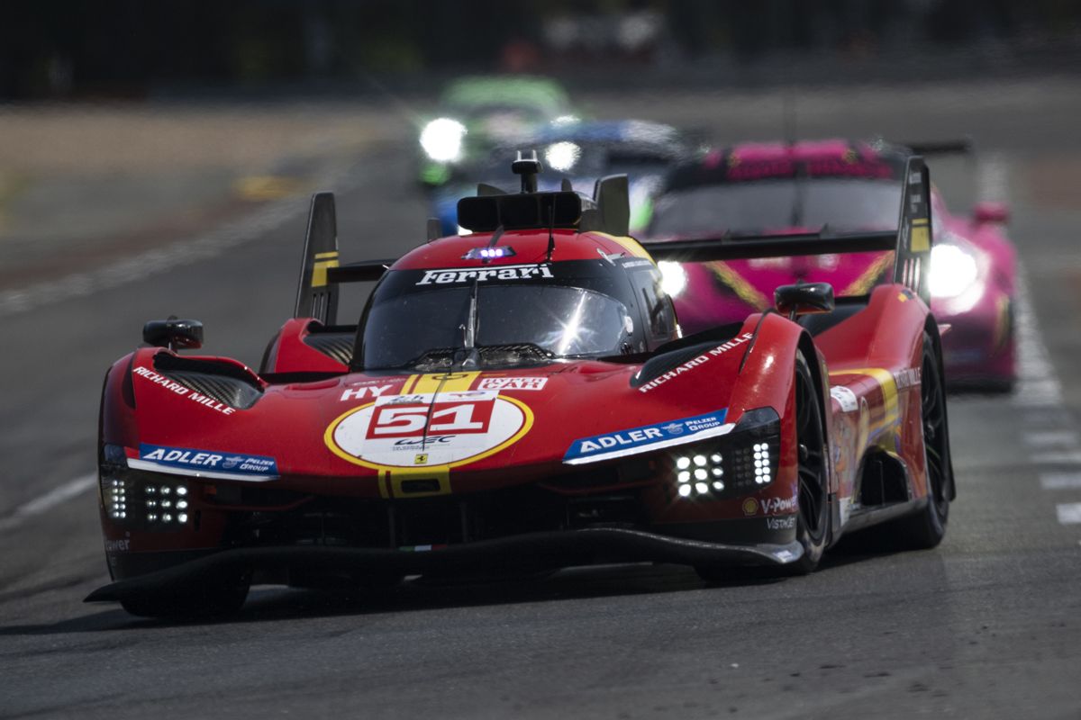 Ferrari manda en el test de las 24 Horas de Le Mans, jornada con accidente del Toyota #7