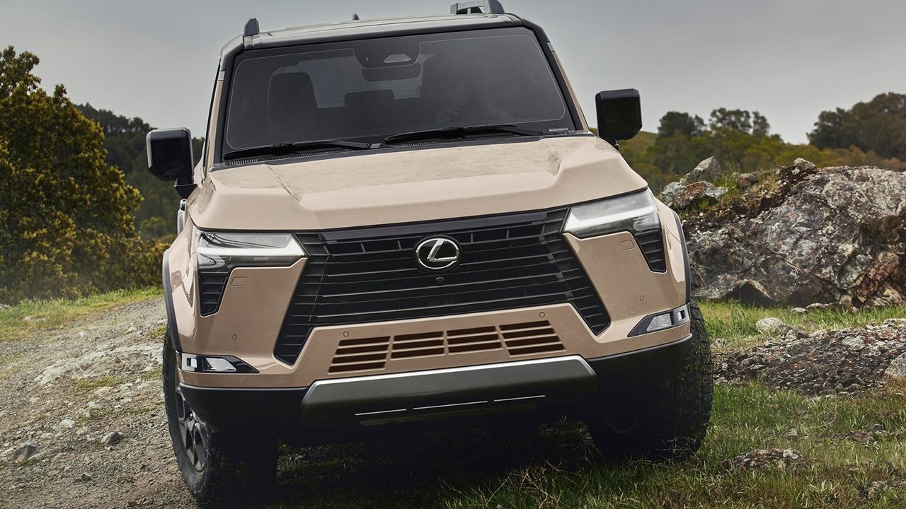 Lexus GX 2024 - frontal