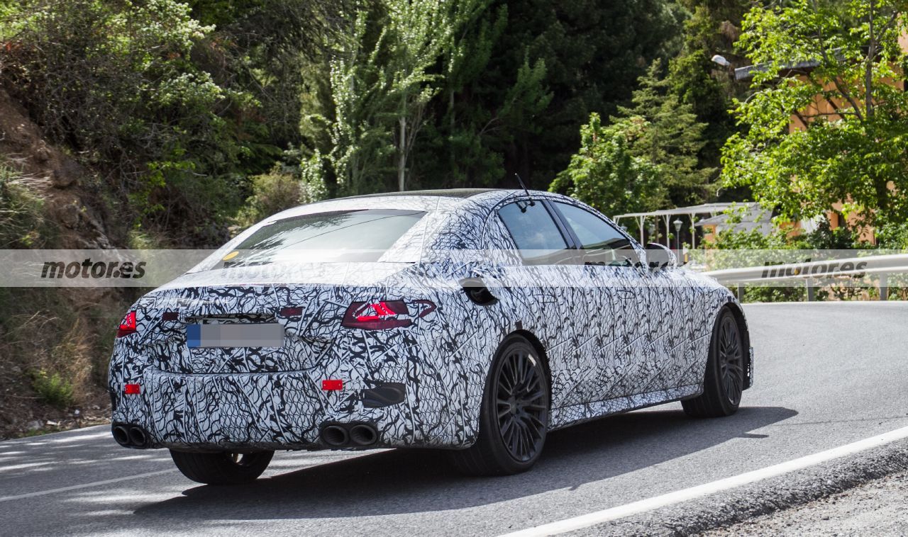 Fotos espía Mercedes-AMG E 53 Berlina 2024