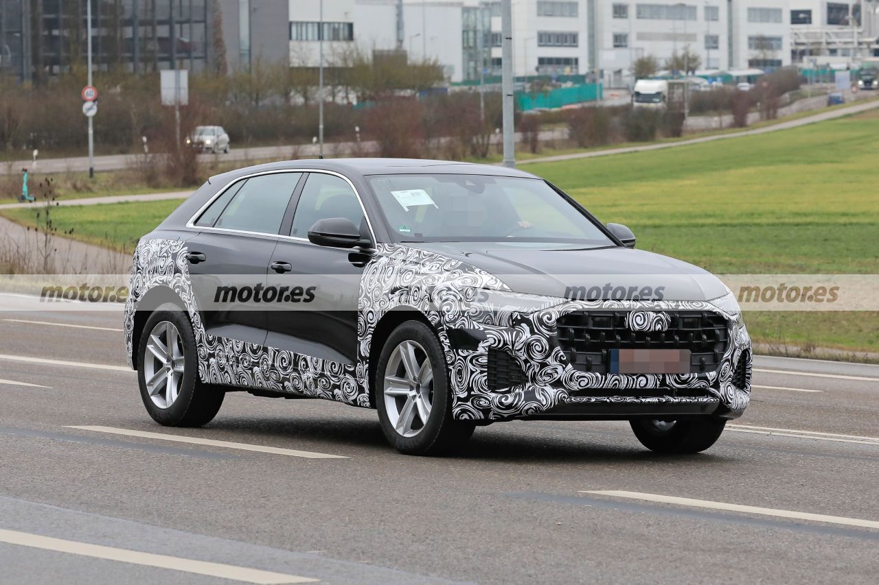 Foto espía Audi Q8 Facelift 2024