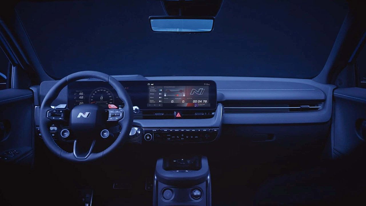 Hyundai IONIQ 5 N - interior