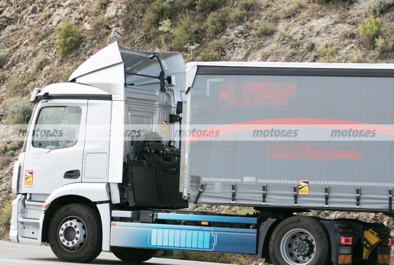 Fotos espía Mercedes e Actros de hidrógeno