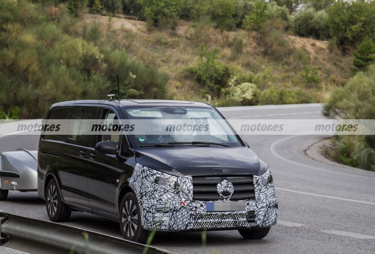 La Mercedes Vito y la Clase V Marco Polo también muestran su nueva imagen, la furgoneta y la Camper cazadas en fotos espía 