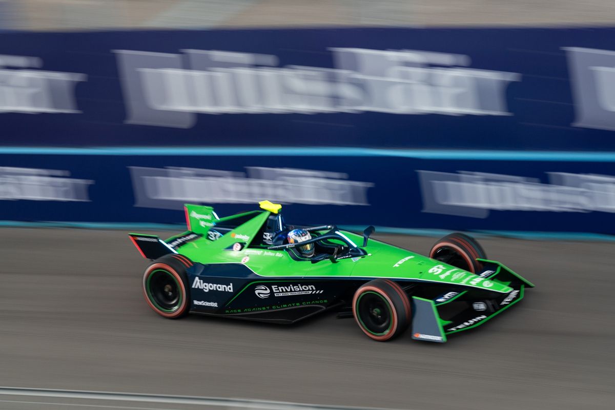 Nick Cassidy se queda la última pole del año de la Fórmula E en el ePrix de Londres