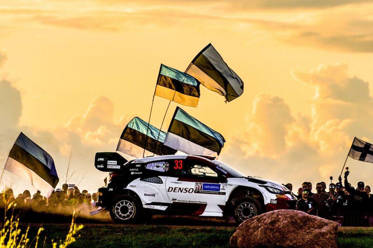 Ott Tänak manda en el SS1 del Rally de Estonia tras recibir «una patada en los huevos»