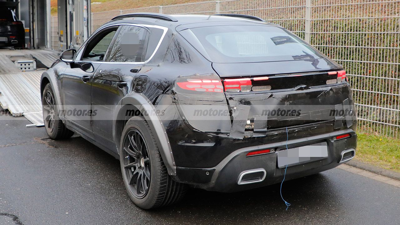 Porsche Cayenne EV - foto espía posterior