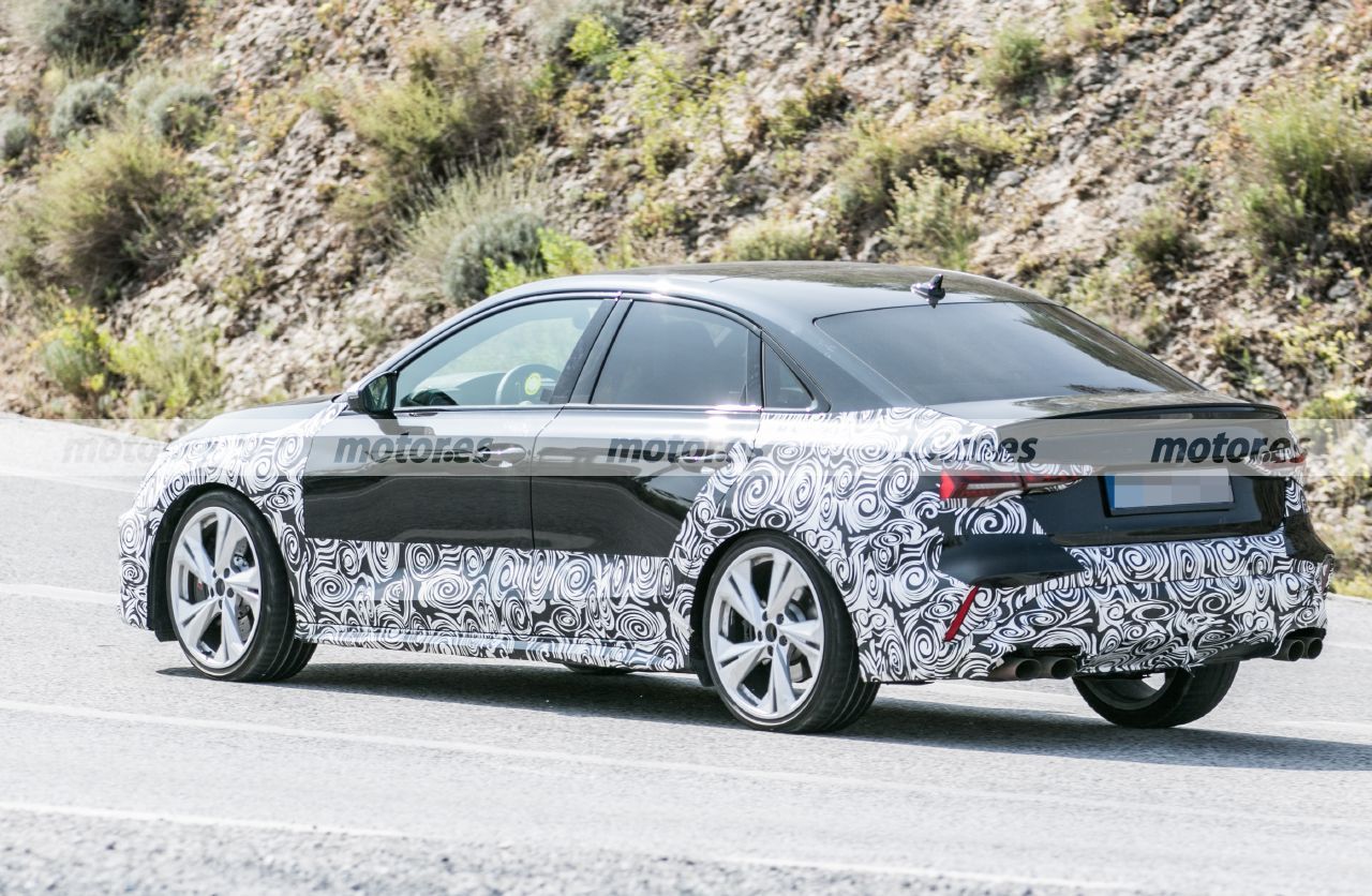 Fotos espía Audi S3 Sedán Facelift 2024