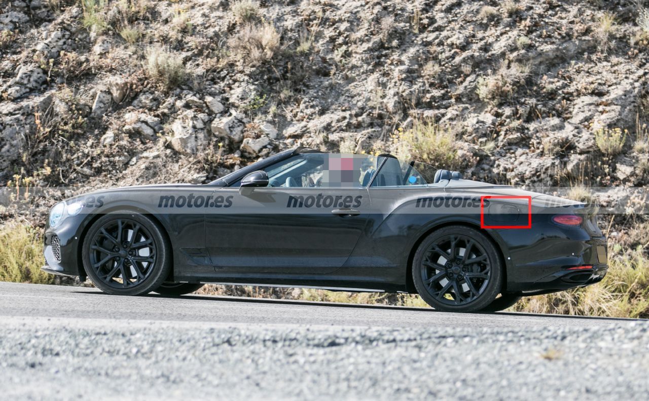 El elegante y lujoso Bentley Continental GTC da un importante paso adelante, el descapotable PHEV esconde su renovada imagen