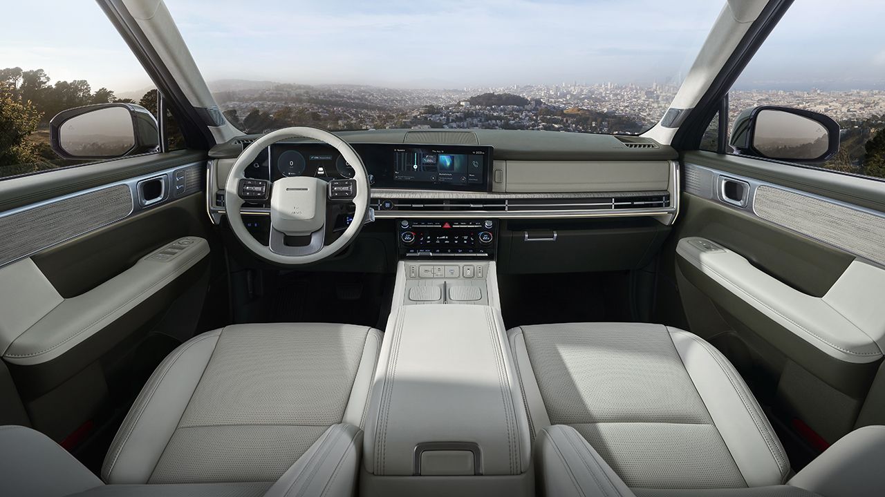 Hyundai Santa Fe 2024 - interior