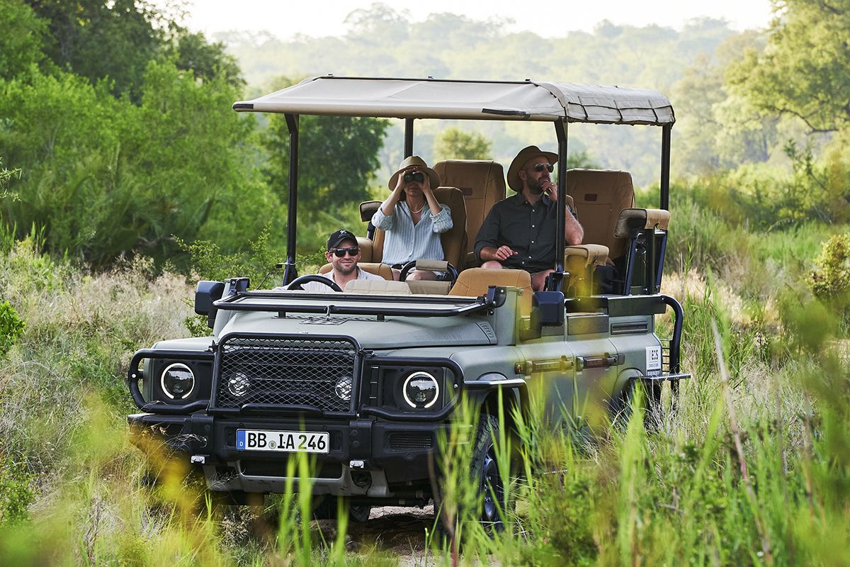 El INEOS Grenadier se transforma en un vehículo para safaris, el todoterreno británico amplía sus objetivos para conquistar el mundo