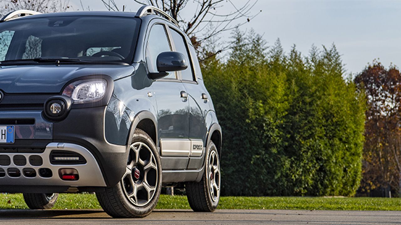 El coche más barato con etiqueta ECO que puedes comprar está en oferta con una imagen tipo SUV y casi 2.500 € de descuento