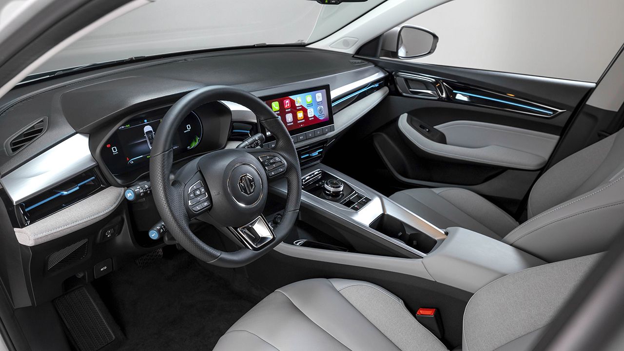 MG5 Electric - interior