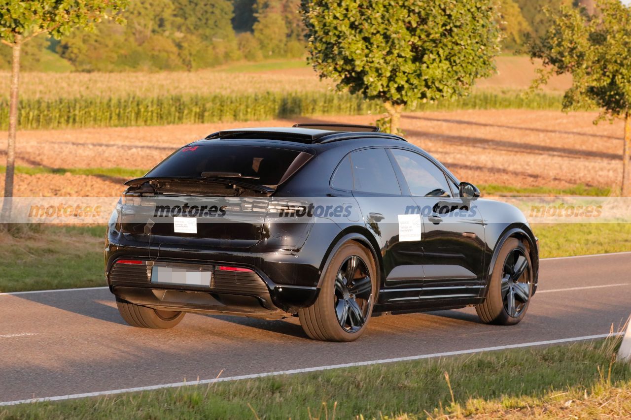 Fotos espía Porsche Macan E 2024