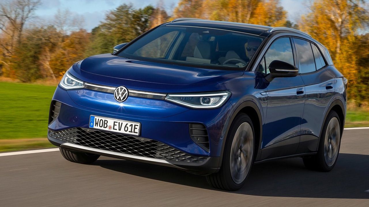 El Volkswagen ID.4 recupera las versiones de acceso para ser un SUV eléctrico más asequible, ahora con batería de 52 kWh y hasta 170 CV