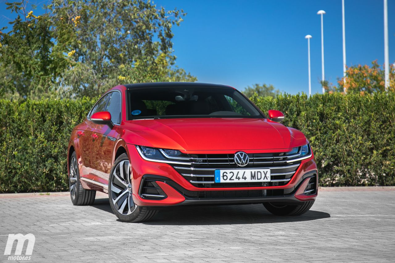 Prueba Volkswagen Arteon eHybrid, un híbrido enchufable con los días contados